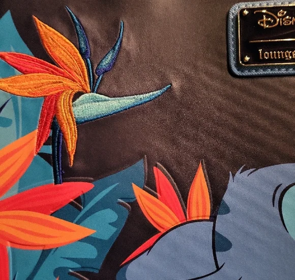 Loungefly Stitch Tropical Bird Of Paradise Blue Tote NWT Beautifully Embroidered - Picture 3 of 12